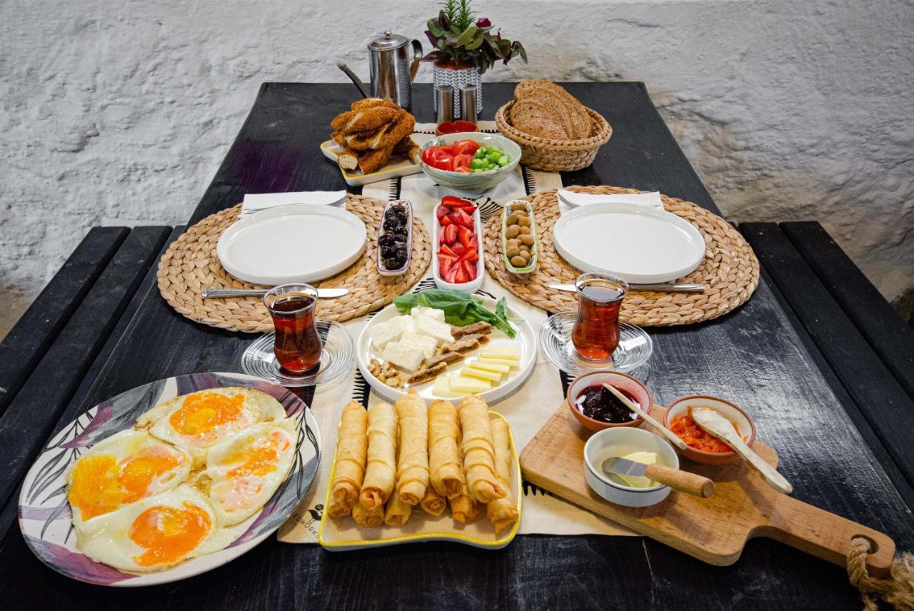 Paydos Pansiyon Kaş Esterno foto