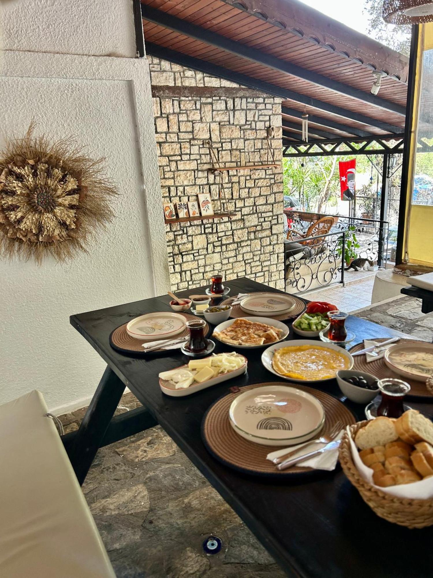 Paydos Pansiyon Kaş Esterno foto
